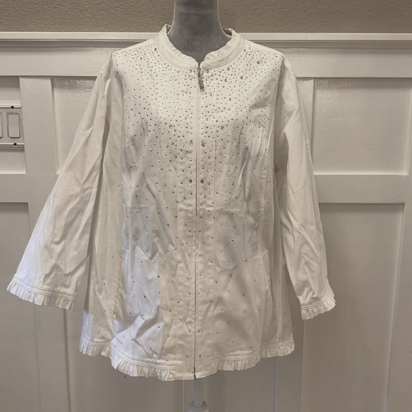 Quacker Factory Jackets & Blazers - NWT Quacker Factory White Embellished Jacket Size:3X Rhinestones & Ruffle Collar